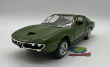 Togi Alfa Romeo Montreal