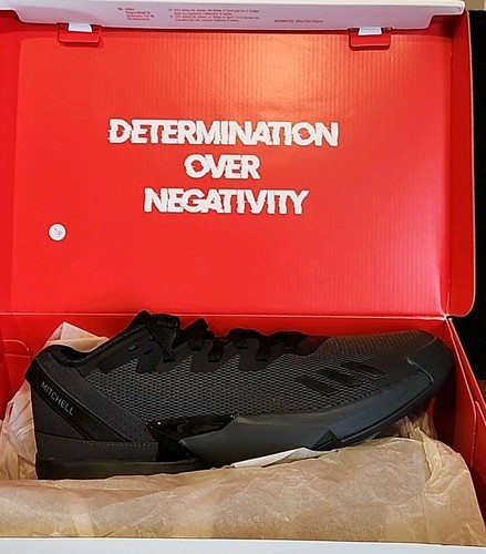 Nuove scarpe ginnastica - scarpe, da