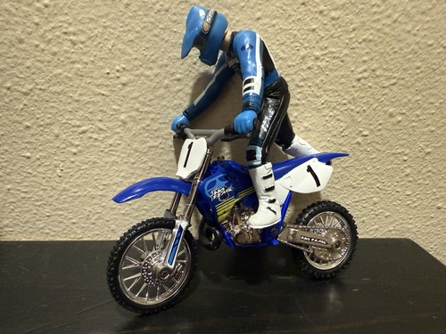 Hot wheels moto - core,