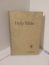 Vintage 1969 Family Holy Bible