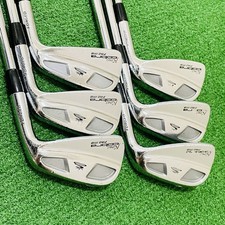 Set di ferri destrimani Cobra PRO MB FORGED 5-9P Dynamic Gold Flex S200