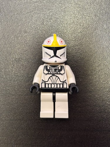 Lego minifigure star wars - star,