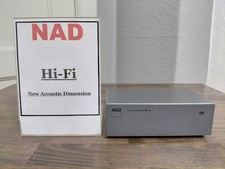 NAD PP 2 preamplificatore phono incl. alimentatore - molto pulito/tenuto - ottime condizioni!
