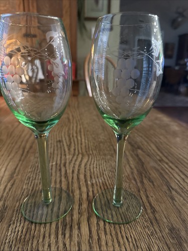 Bicchiere vino verde vintage