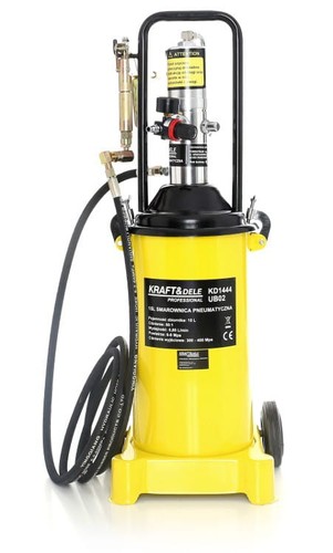 Ingrassatore pneumatico