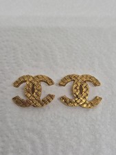 Boucle D'oreilles Clip Vintage CHANEL Logo CC Entrelacés Métal Doré