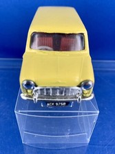 SPOT-ON by Tri-ang #104 New Zealand  Morris MINI VAN 1:42th original 60's Yellow