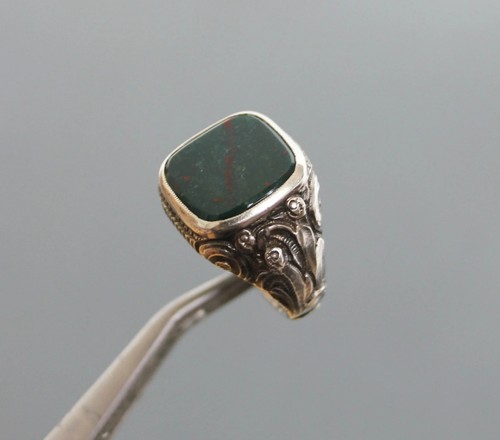 Anello vintage oro pietra - , di