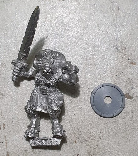 Warhammer chaos beastman - warhammer,