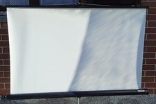 Schermo In Telo Bianco Da Proiezione 130x130 Con Treppiede