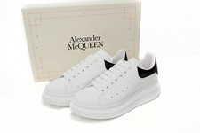 Women's Athletic Shoes
