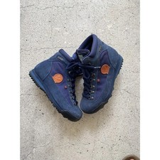 Scarponi AKU da trekking con suola Vibram