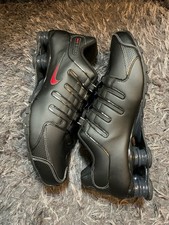 NUOVA scarpa Nike Shox NZ nera