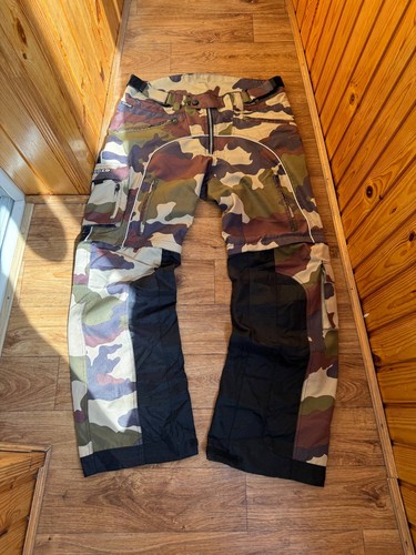 Raro trasformatore pantaloni