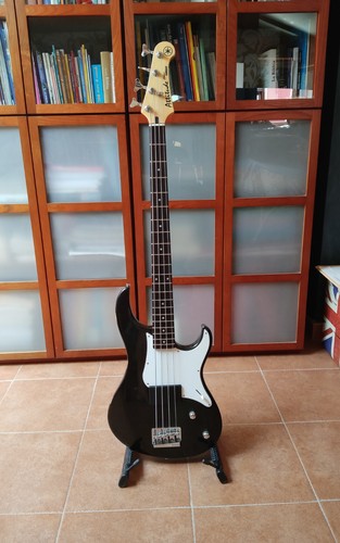 Yamaha attitude deluxe - ,