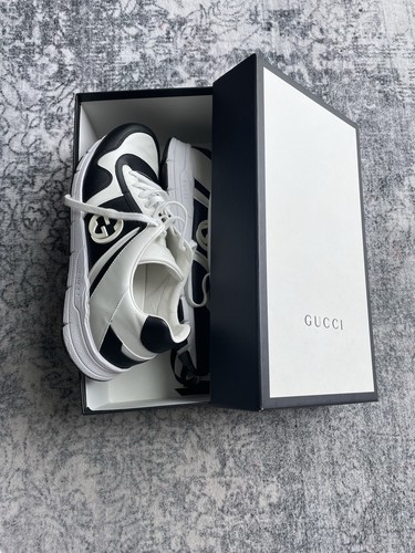 Gucci monochrome athletic - gucci,