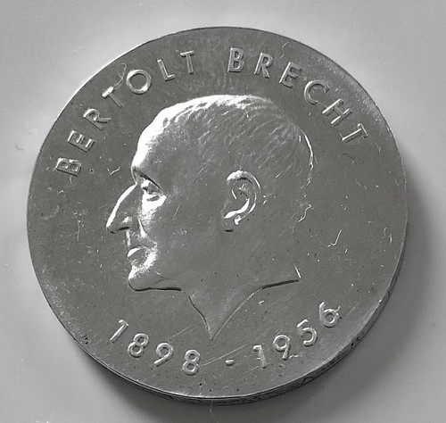 Brecht repubbl democr 10 - repubbl., democr.