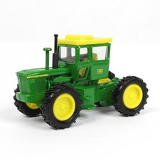 LP77270 1/64 John Deere