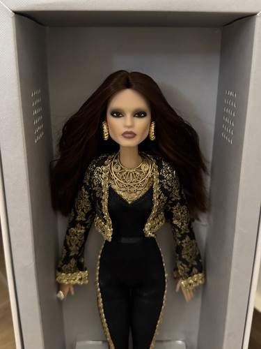 Barbie ooak repaint - barbie,