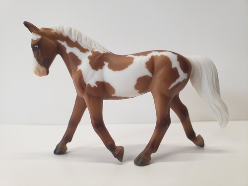 Breyer stablemates trotting - breyer,