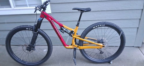 Specialized full suspension - full,