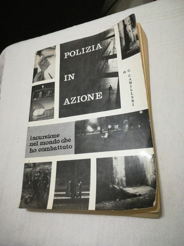Libro polizia azione - in,