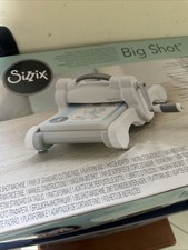fustellatrice sizzix big shot, macchina per ritaglio e goffratura