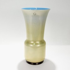Grande vaso Venini in vetro laguna oro e blu di Tomaso Buzzi.