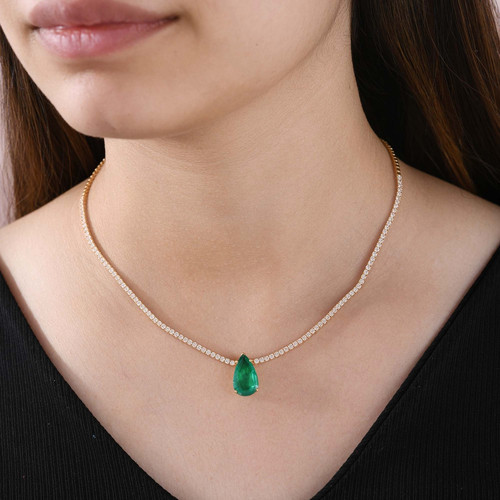 Collana con ciondolo goccia - a,