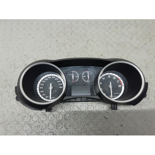 50516476 a2c53352736 quadro - 50516476,
