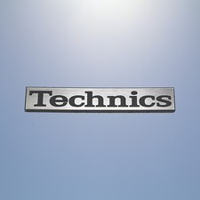 Technics 67x15mm badge emblema - technics,