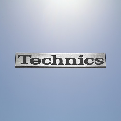 Technics 67x15mm badge emblema - technics,