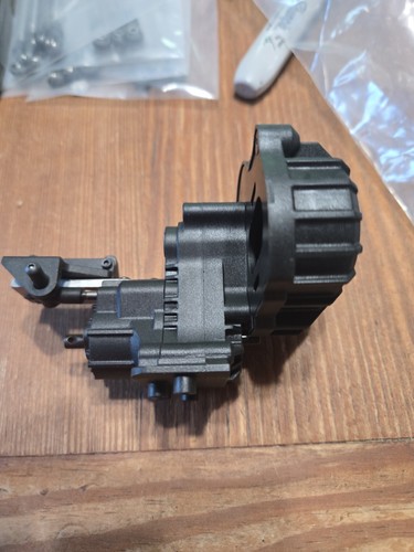 Axial scx10 iii sr5 trans - axial,