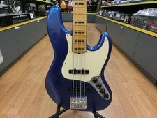 (Fender American) Ultra Jazz Bass Cobra Blue 2023 custodia rigida per basso...