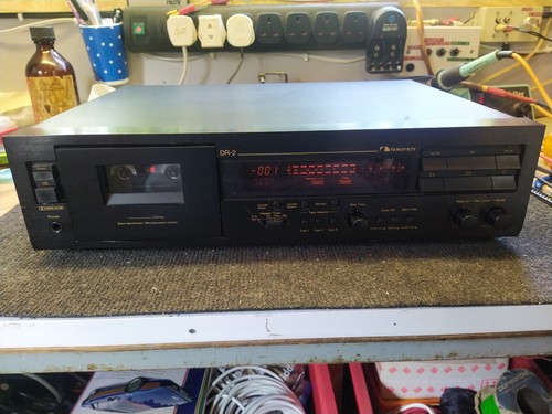 Cassettiera testa discreta