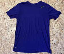 T-shirt Nike Dri-Fit L viola