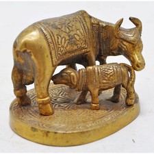 Antico Ottone Mucca Con