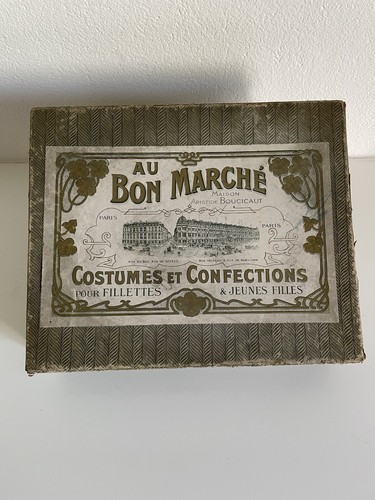 Ancienne boîte publicitaire