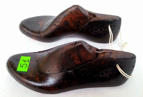 Coppia antiche forme - 51., di