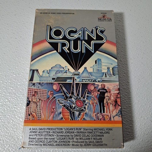 Logan run big box - side, open