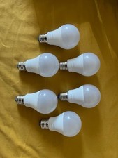 6x Faretti WiZ E27 Smart - Compatibile Apple HomeKit, Alexa, Google Home