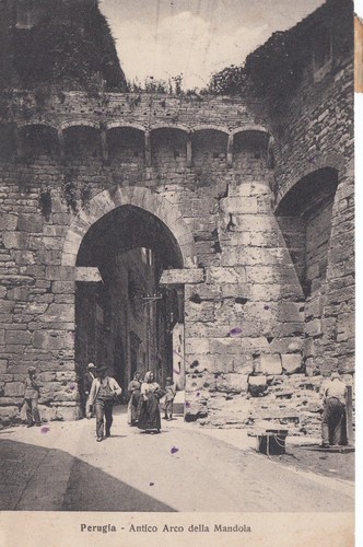 Antico arco della - , mandola