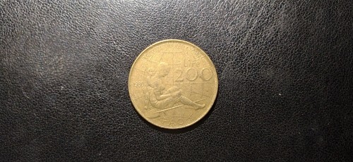 Moneta 200 lire - moneta,