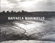 Monografia fotografica del 2006 di Raffaella Mariniello 