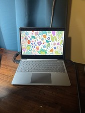 Microsoft Surface Go 12,4" (128GB SSD, Intel Core i5 10a generazione, 3,60 GHz,