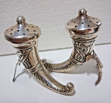 Saliera e pepiera vintage in argento 800 a forma di corno