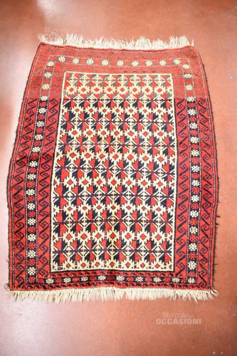 Blue geometric pattern red - geometric,