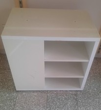 Mobiletto con 2 ripiani 70x45