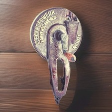 Antica affettatrice doppia per