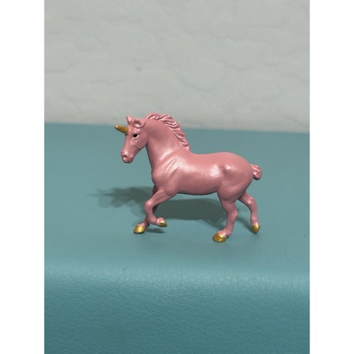Breyer mini whinnies castle - breyer,